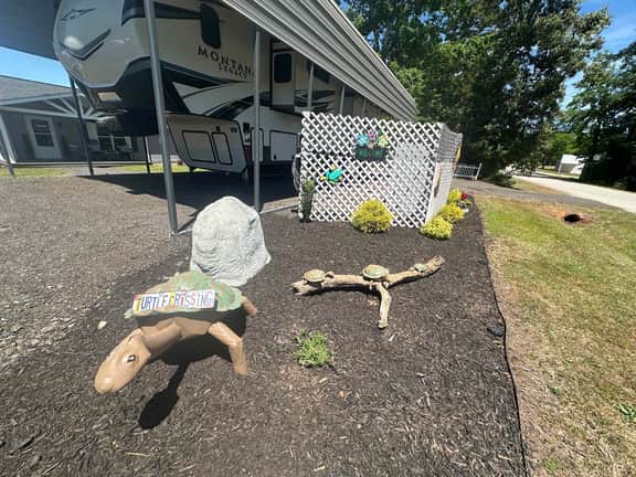 Turtle Town Bungalow on Lake Murray w/ RV Parking